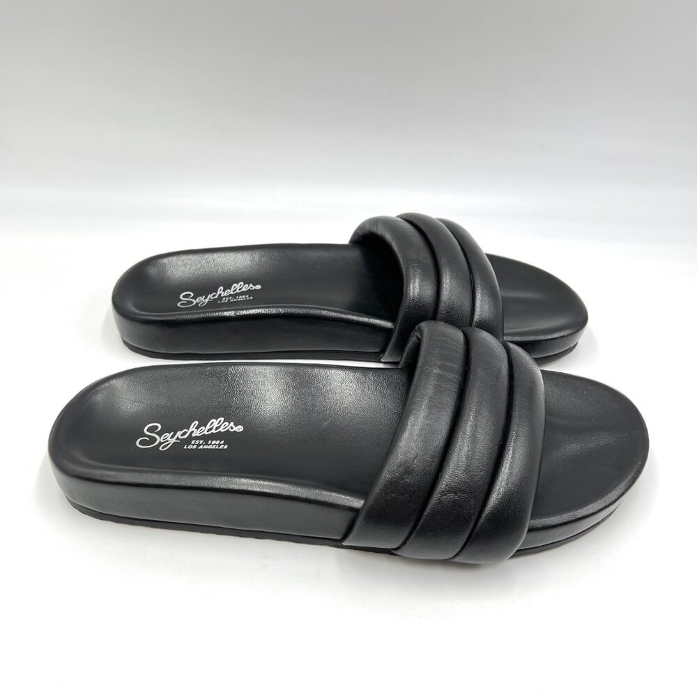Seychelles Size 7 Low Key Black Leather Slip On Wide Band Slides Sandals Shoes
